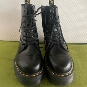 Dr. Martens Jason Smooth Leather Platform Boot